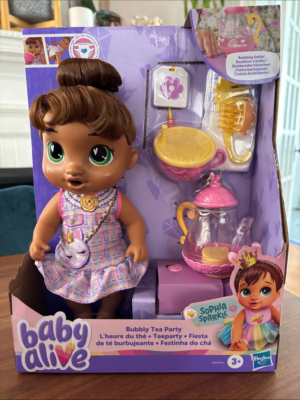 BABY ALIVE BUBBLY TEA PARTY SOPHIA SPARKLE